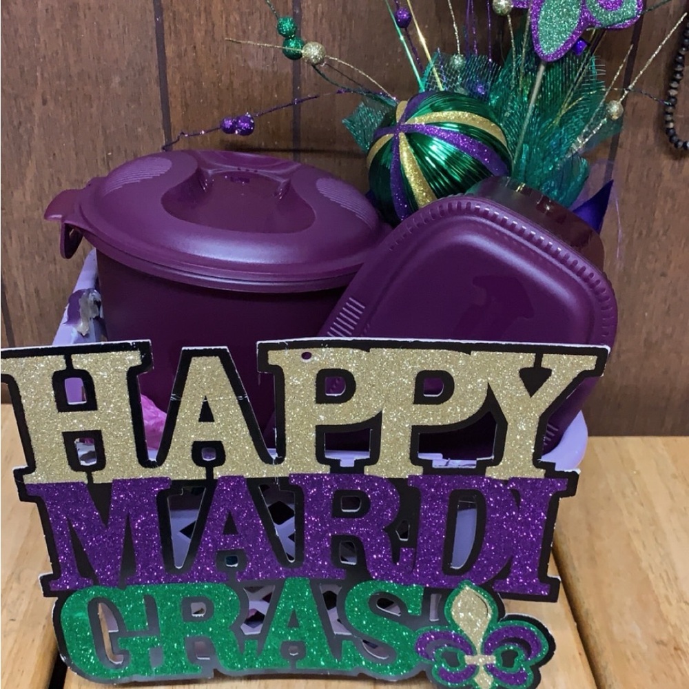 Mardi Gras Tupperware Basket